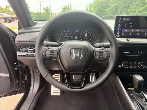 Certified 2025 Honda Accord Sport image 17