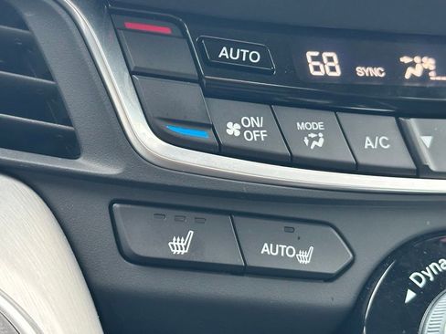 Used 2023 Acura TLX w/ Technology Package FWD image 18