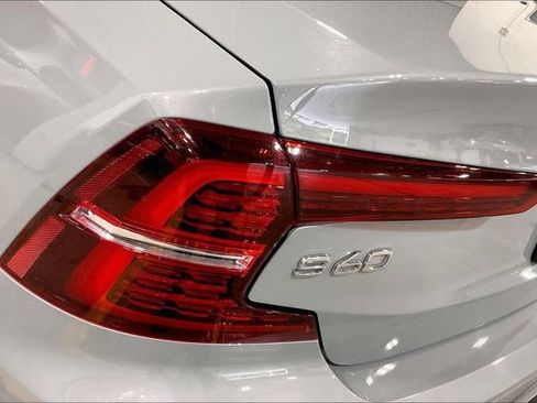 Certified 2024 Volvo S60 T8 Plus w/ Climate Package AWD/4WD image 32