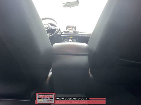 Used 2017 MAZDA MAZDA3 Sport w/ Preferred Equipment Package image 21