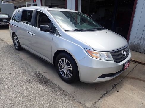 Used 2012 Honda Odyssey EX-L image 24