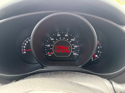 Used 2018 Kia Soul w/ Convenience Package FWD image 10