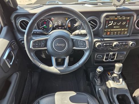 Used 2023 Jeep Wrangler Unlimited Sahara w/ Cold Weather Group AWD/4WD image 11