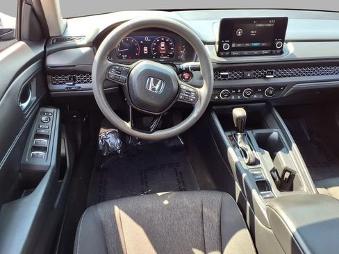 Used 2024 Honda Accord EX image 4