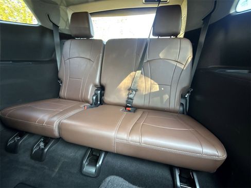 Used 2018 Buick Enclave Avenir w/ Avenir Technology Package image 24