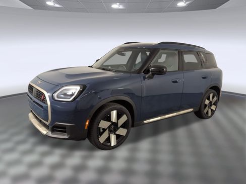 New 2025 MINI Cooper Countryman S w/ Comfort Package Max image 1