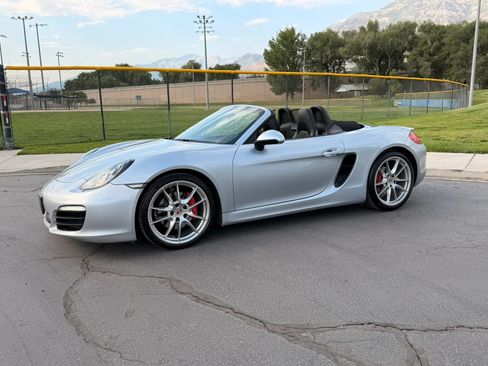 Used 2014 Porsche Boxster S RWD image 9
