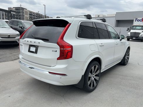 Certified 2023 Volvo XC90 B6 Ultimate image 9