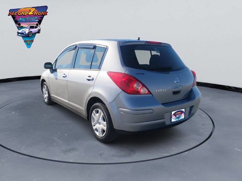 Used 2012 Nissan Versa 1.8 S w/ Plus Pkg image 3