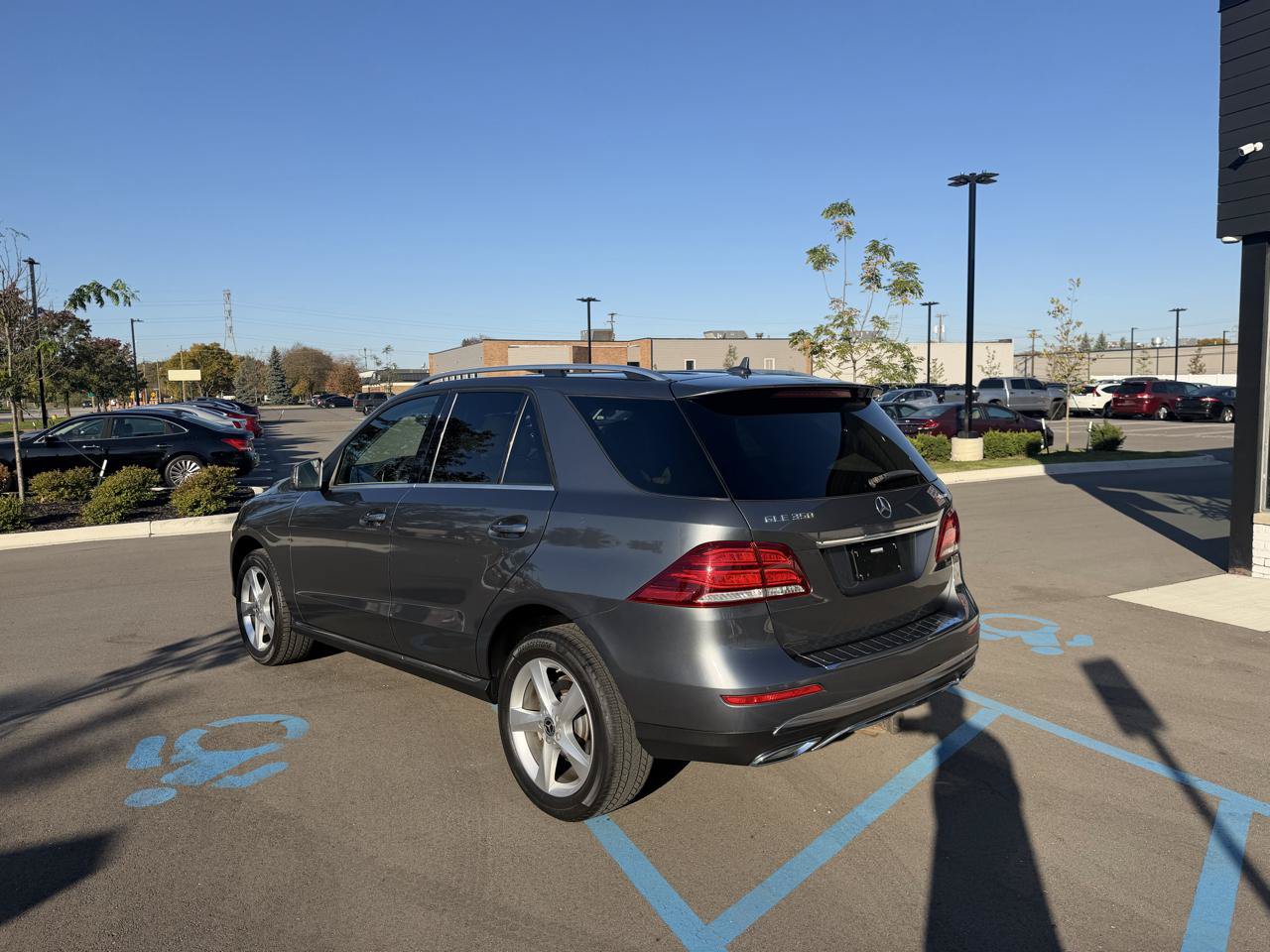 Used 2018 Mercedes-Benz GLE 350 4MATIC image 7
