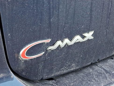 Used 2017 Ford C-MAX Titanium w/ Equipment Group 301A image 15