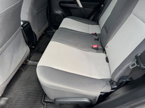 Used 2018 Toyota RAV4 LE w/ All Weather Liner Package image 35