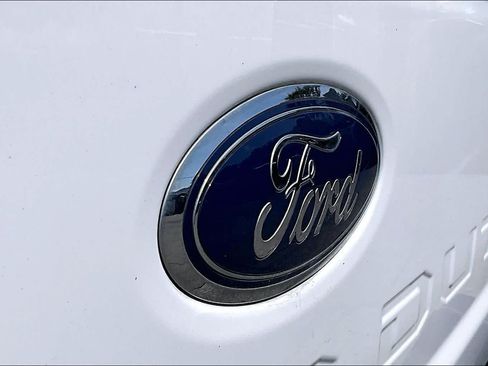 Used 2024 Ford F250 Lariat w/ Sport Appearance Package AWD/4WD image 31