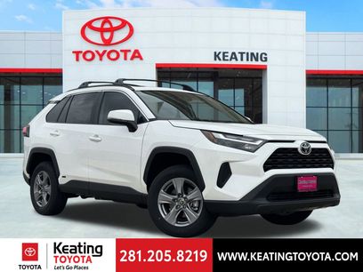 New 2025 Toyota RAV4 XLE
