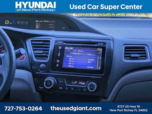 Used 2015 Honda Civic EX image 17