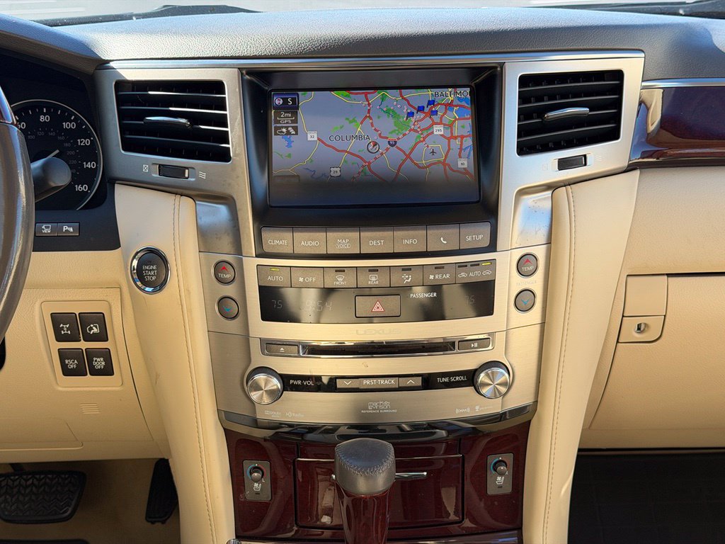 Used 2015 Lexus LX 570 4WD w/ Luxury Package image 14