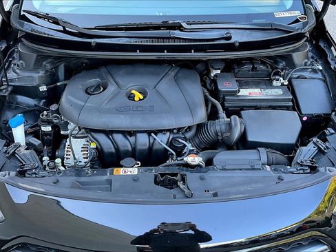Used 2016 Hyundai Elantra GT w/ Option Group 02 FWD image 28
