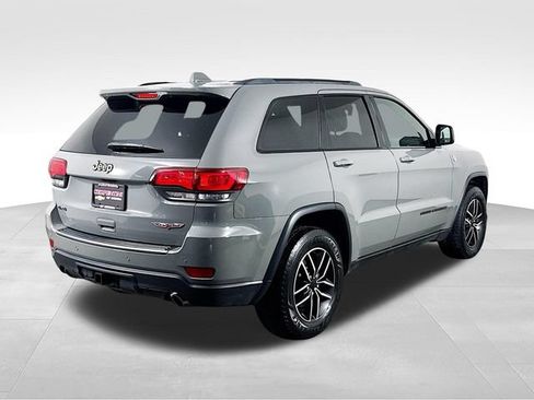 Used 2021 Jeep Grand Cherokee Trailhawk w/ Trailhawk Luxury Group AWD/4WD image 7
