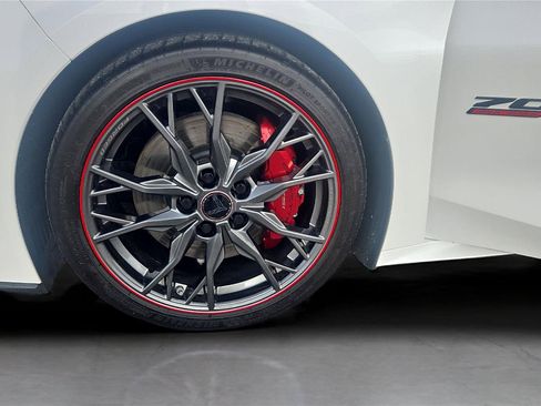 Used 2023 Chevrolet Corvette Stingray Premium Cpe w/ Z51 Performance Package RWD image 28
