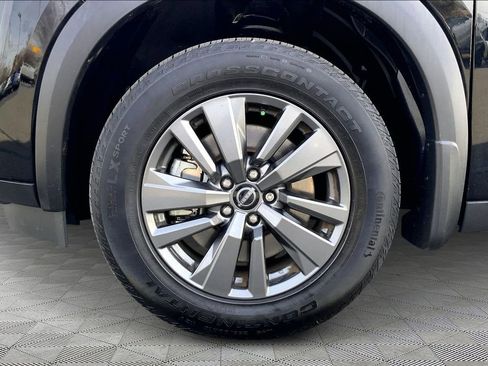 Used 2022 Nissan Pathfinder SV image 22