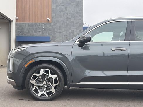 Used 2022 Hyundai Palisade Calligraphy w/ Cargo Package FWD image 15