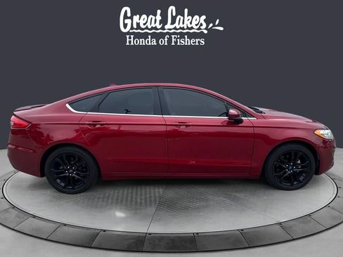 Used 2019 Ford Fusion SE w/ Equipment Group 151A FWD image 6