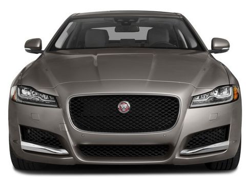 Used 2018 Jaguar XF Portfolio AWD/4WD image 4