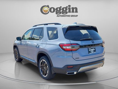 New 2026 Honda Pilot image 3