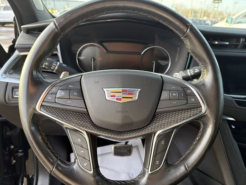 Certified 2023 Cadillac XT5 Sportv image 13