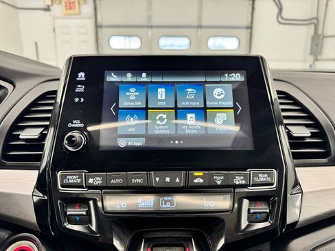 Used 2024 Honda Odyssey EX-L image 27