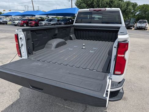 Used 2024 Chevrolet Silverado 3500 High Country w/ High Country Premium Package AWD/4WD image 29
