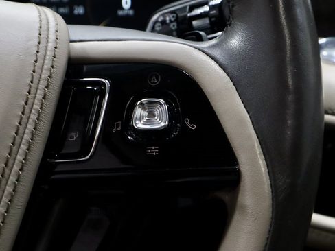 Used 2021 Lincoln Aviator Reserve w/ Elements Package Plus image 32