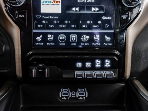 Used 2020 RAM 3500 Laramie image 28