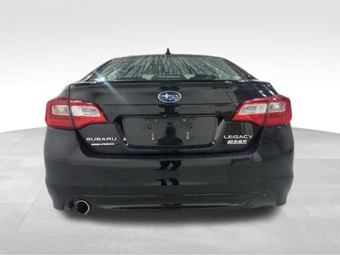 Used 2017 Subaru Legacy 2.5i Limited AWD/4WD image 7