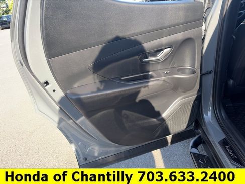 Used 2024 Hyundai Santa Cruz Night AWD/4WD image 24