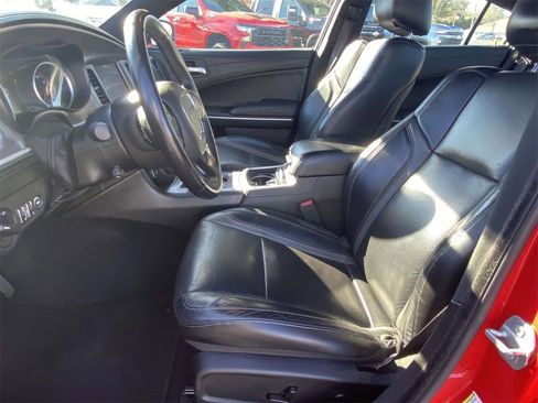 Used 2022 Dodge Charger SXT w/ Plus Group image 13