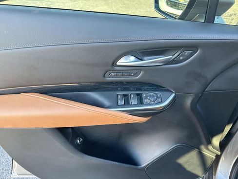 Used 2025 Cadillac XT4 Sport image 15