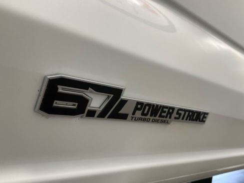 New 2025 Ford F350 Lariat w/ Chrome Package image 14