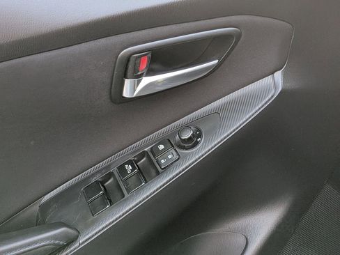 Used 2018 Toyota Yaris iA image 15