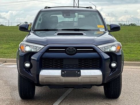Used 2023 Toyota 4Runner TRD Off-Road AWD/4WD image 3