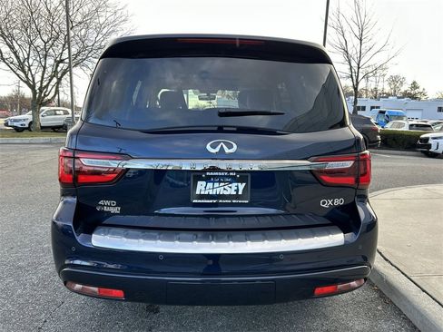 Certified 2023 INFINITI QX80 Premium Select w/ Cargo Package image 27
