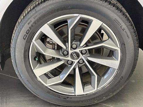 Certified 2022 Audi Q5 2.0T Premium Plus w/ Premium Plus Package image 12