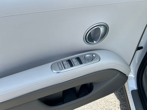 Used 2026 Hyundai Palisade SEL FWD image 14