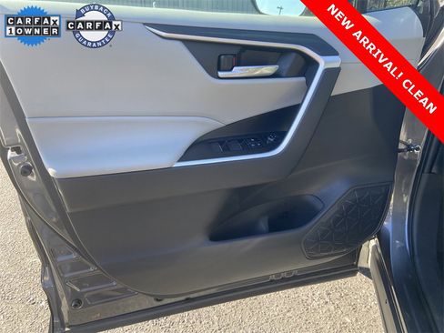 Used 2024 Toyota RAV4 XLE image 12