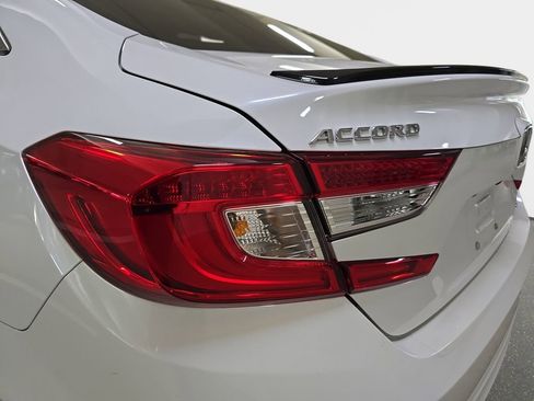 Used 2022 Honda Accord Sport image 31