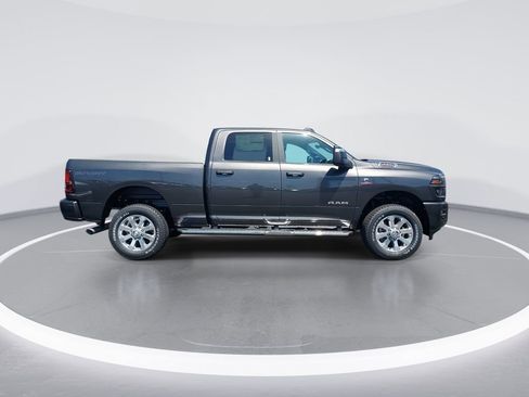 New 2026 RAM 2500 Big Horn AWD/4WD image 9