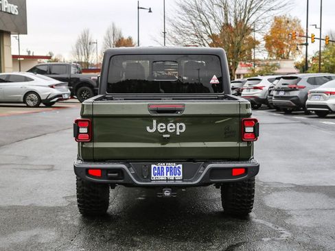 Used 2021 Jeep Gladiator Willys image 8