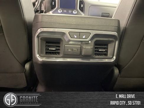 Used 2019 GMC Sierra 1500 AT4 w/ AT4 Preferred Package AWD/4WD image 34