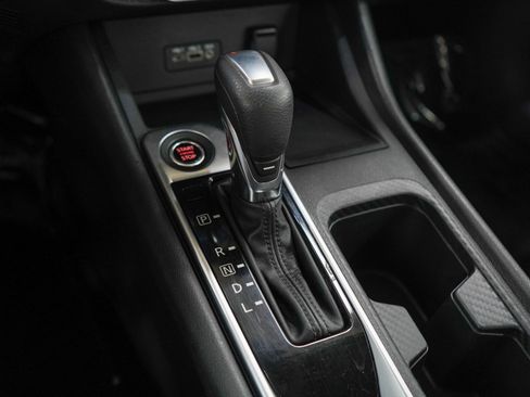 Used 2022 Nissan Sentra SV w/ Electronics Package FWD image 21