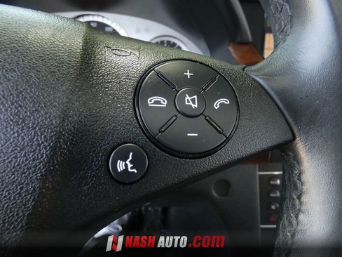 Used 2012 Mercedes-Benz GLK 350 2WD image 60